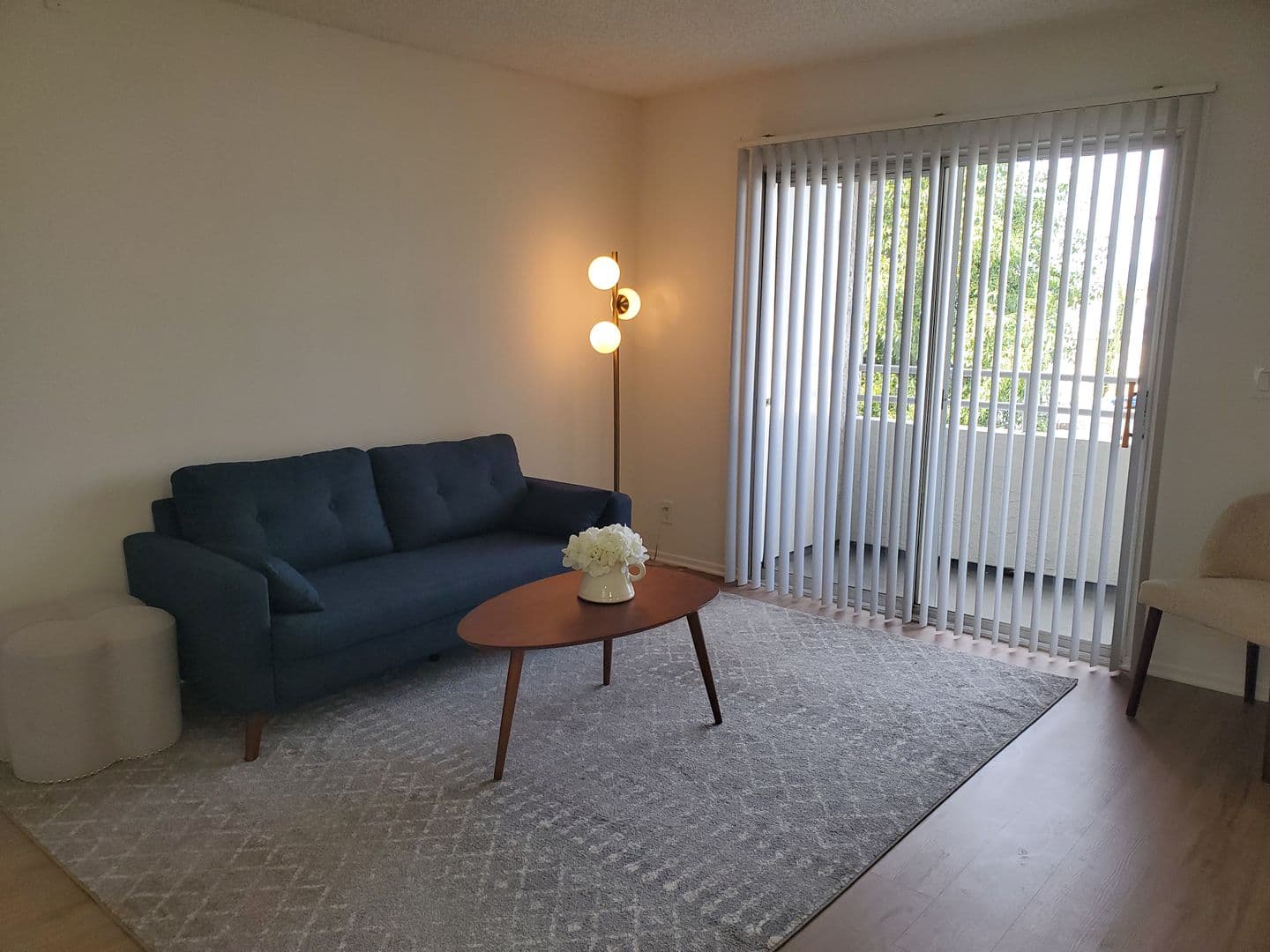 North Hollywood Apartment: 5640 Farmdale Ave