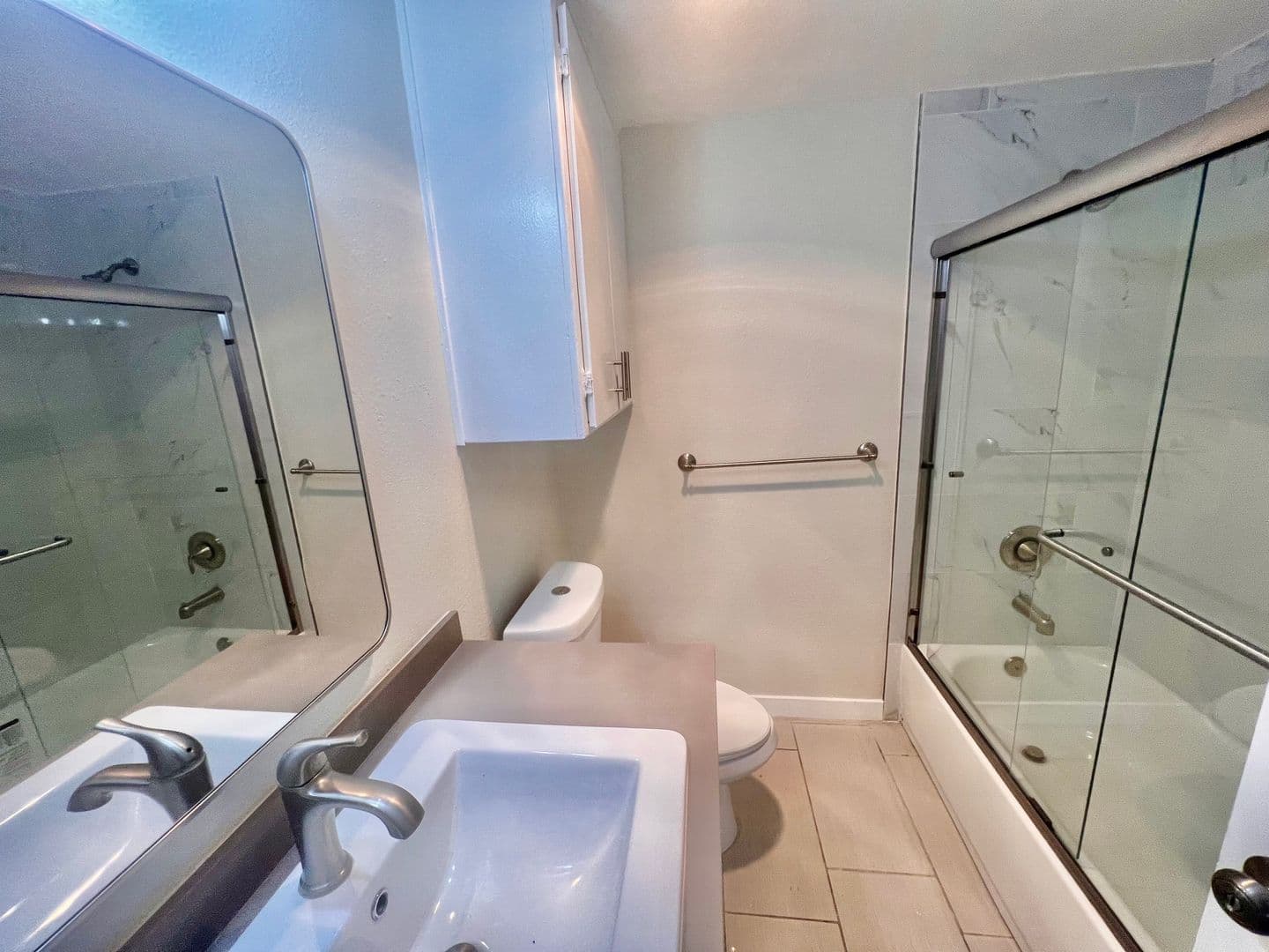 North Hills Apartment: 8533 Columbus Ave.