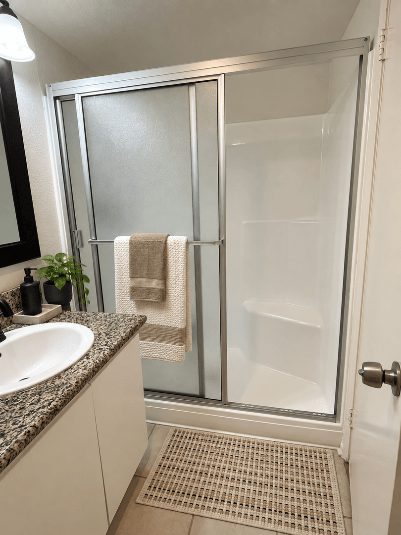 Reseda Apartment: 6857 Baird Avenue