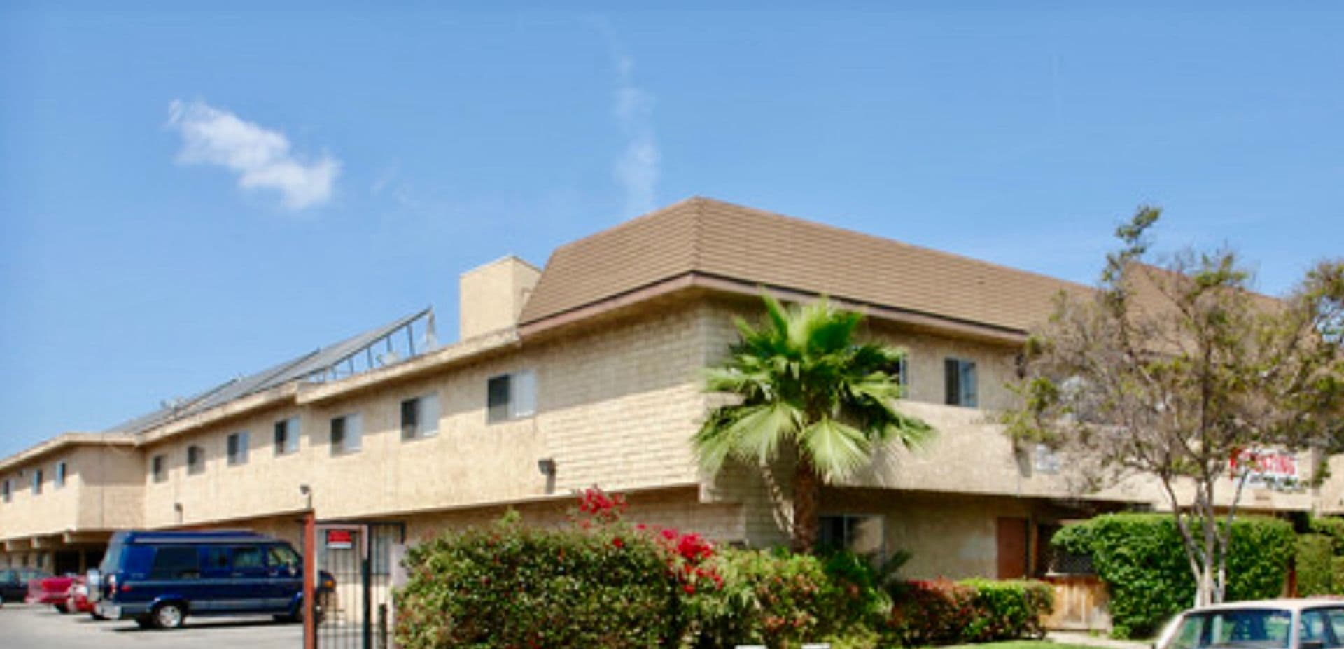 North Hills Apartment: 8533 Columbus Ave.