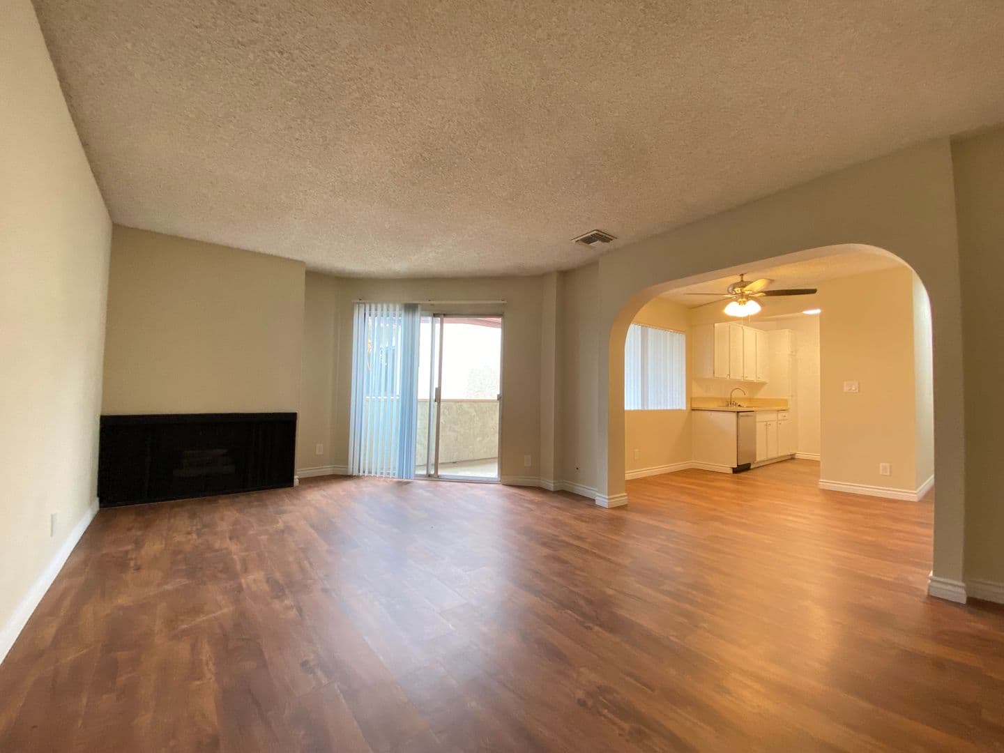 Los Angeles Apartment: 3400 Ben Lomond Place