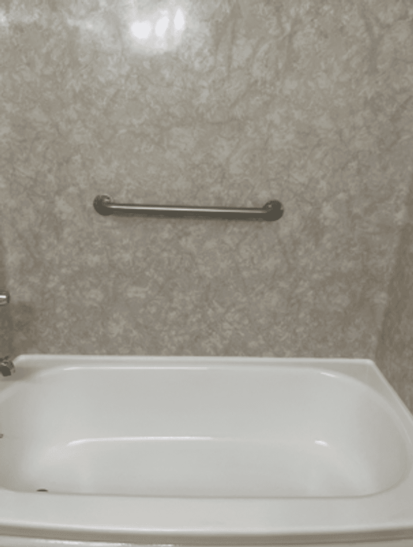 Van Nuys Apartment: 13838 Victory Blvd.