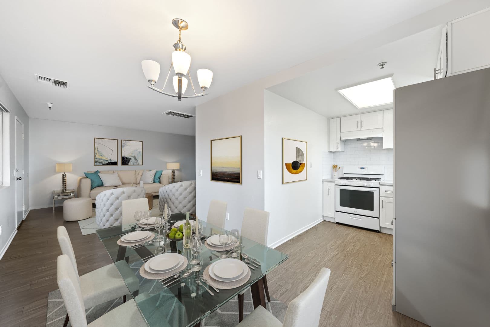Los Angeles Apartment: 615 N. Juanita Ave