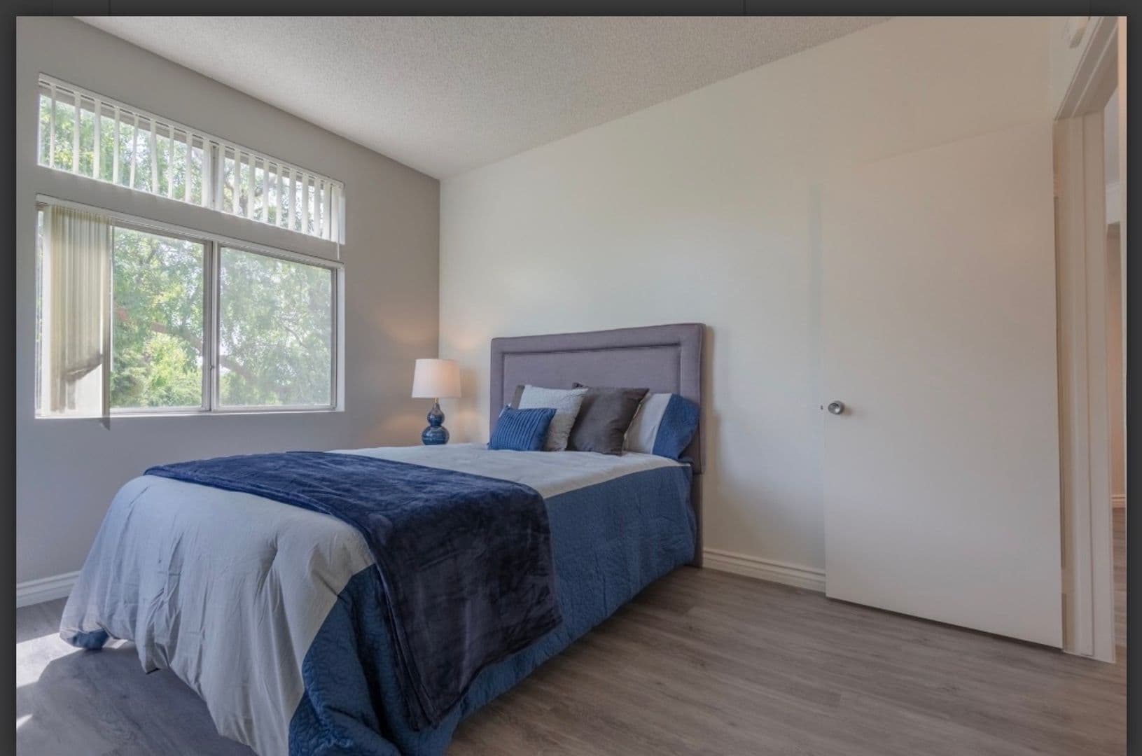 North Hollywood Apartment: 11473 Riverside Drive