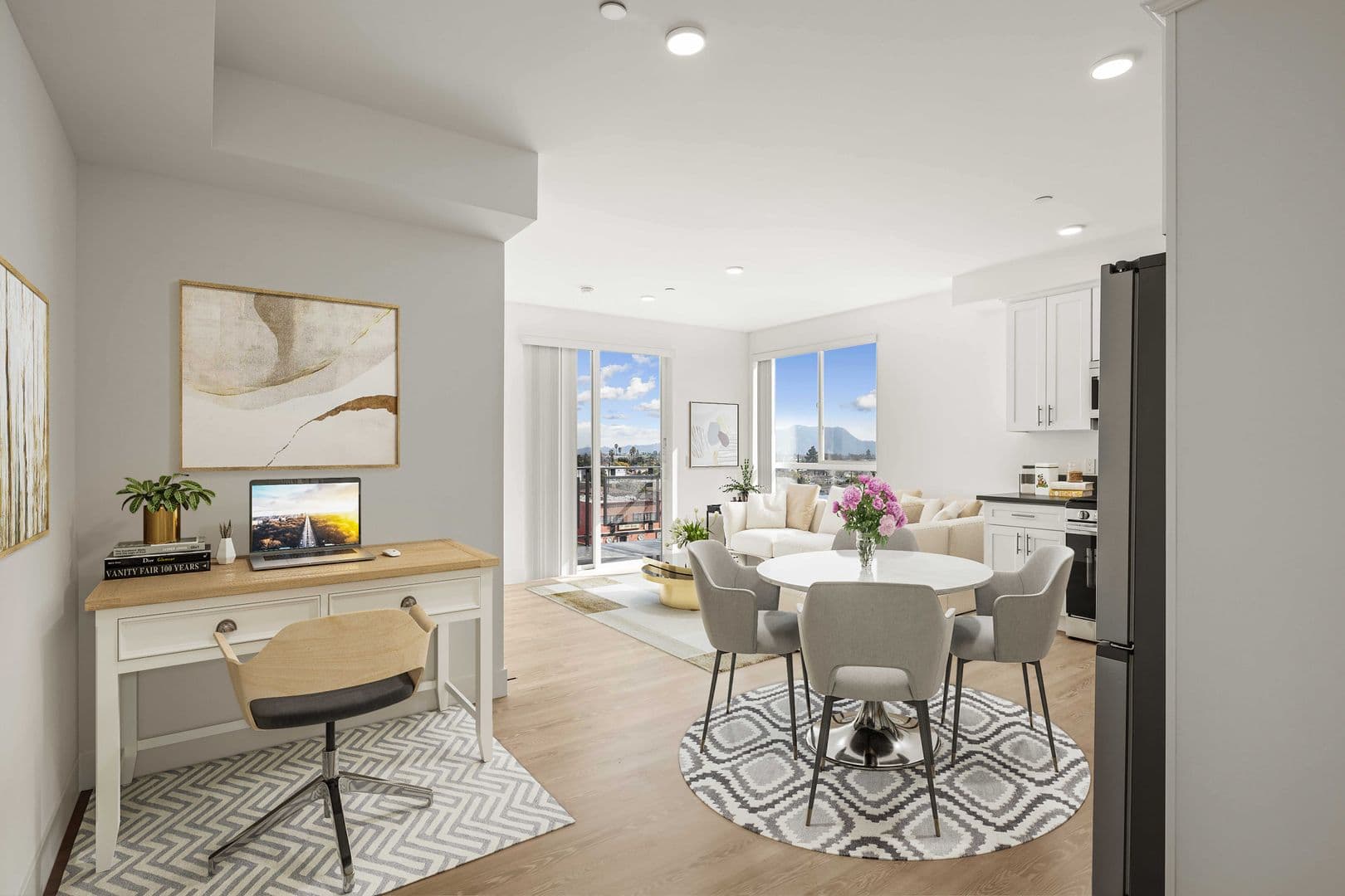 North Hollywood Apartment: 11714 Archwood Street