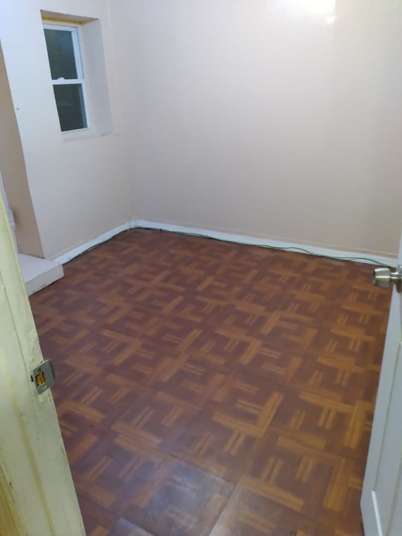 Newark Apartment: 48 MLK Blvd