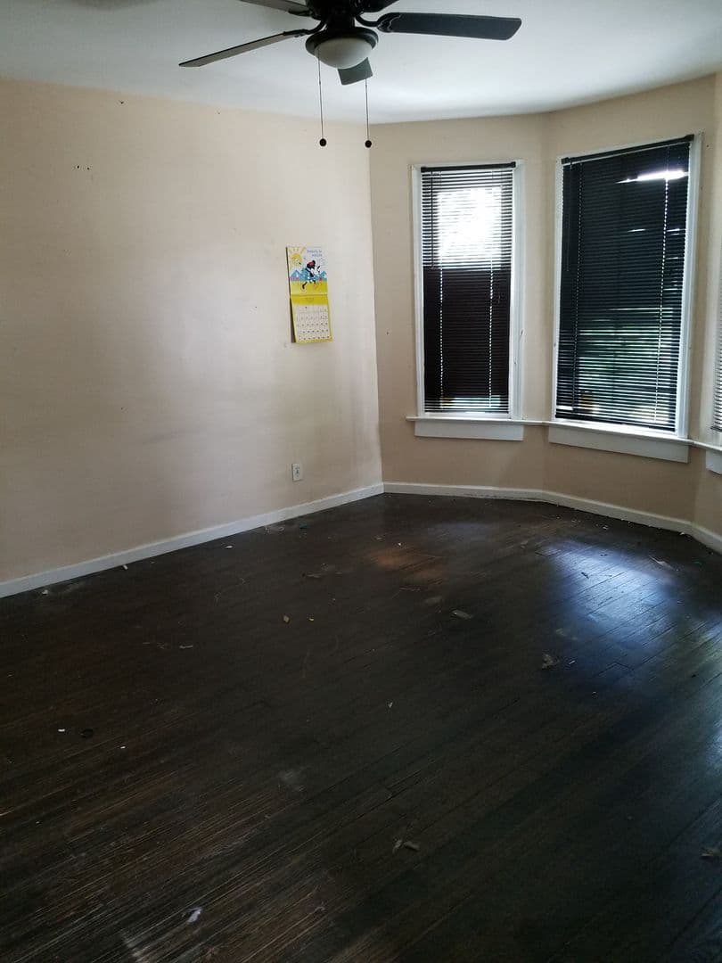 Newark House: 463 4th Ave