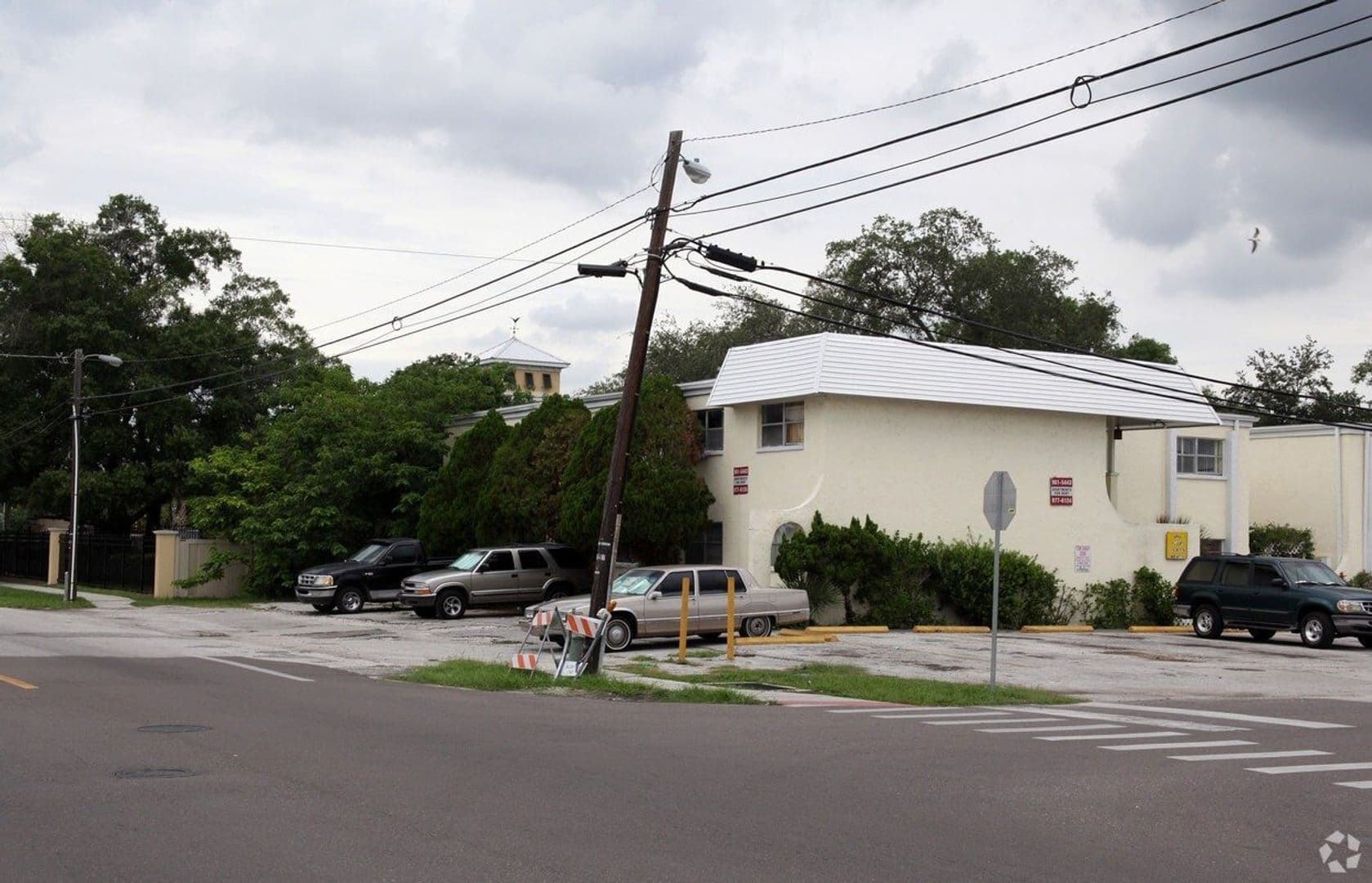 Tampa Apartment: 13102 N 20th Street