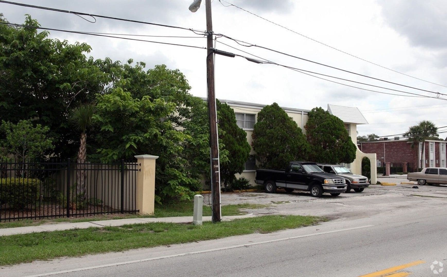 Tampa Apartment: 13102 N 20th Street
