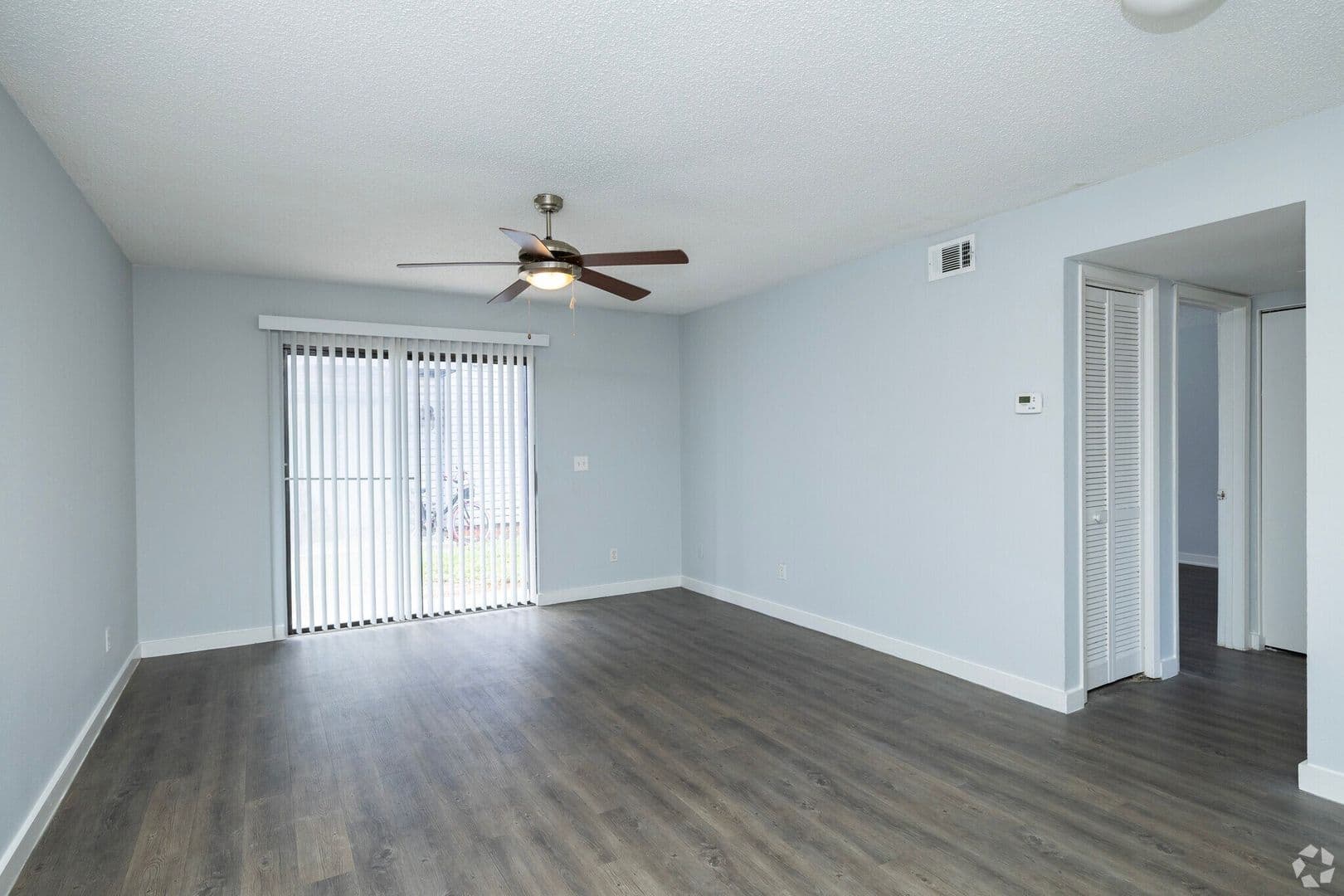 Tampa Apartment: 742 Palm Bay Dr.