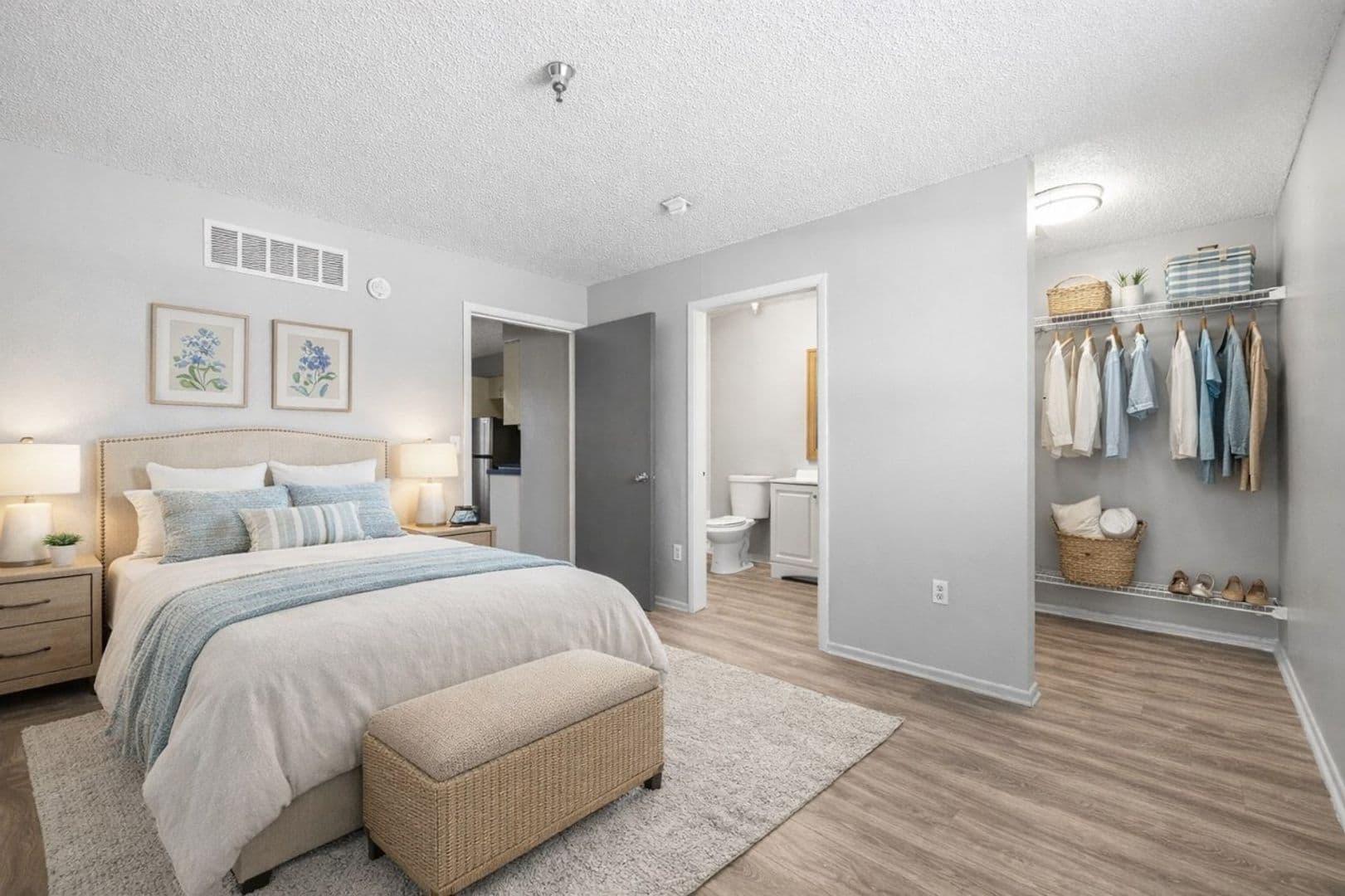 Seminole Apartment: 7525 83rd St N