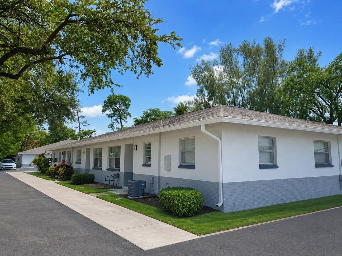 Pinellas Park Apartment: 4101 76th Ave N
