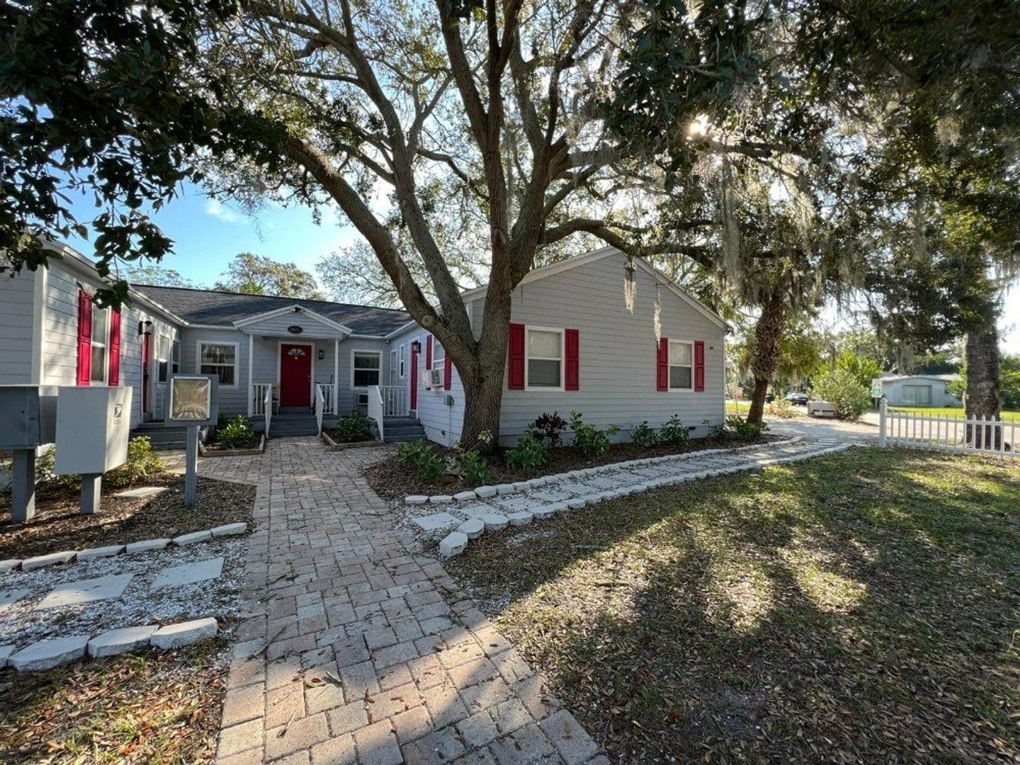 St. Petersburg Apartment: 2624 4th Street S