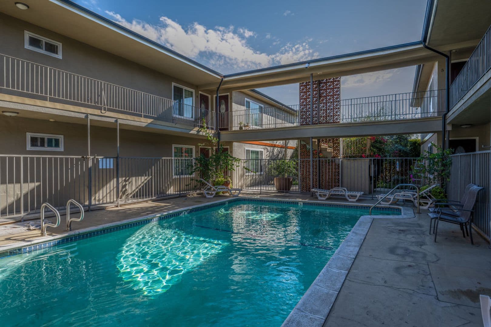 Monrovia Apartment: 415 E. Foothill Blvd.