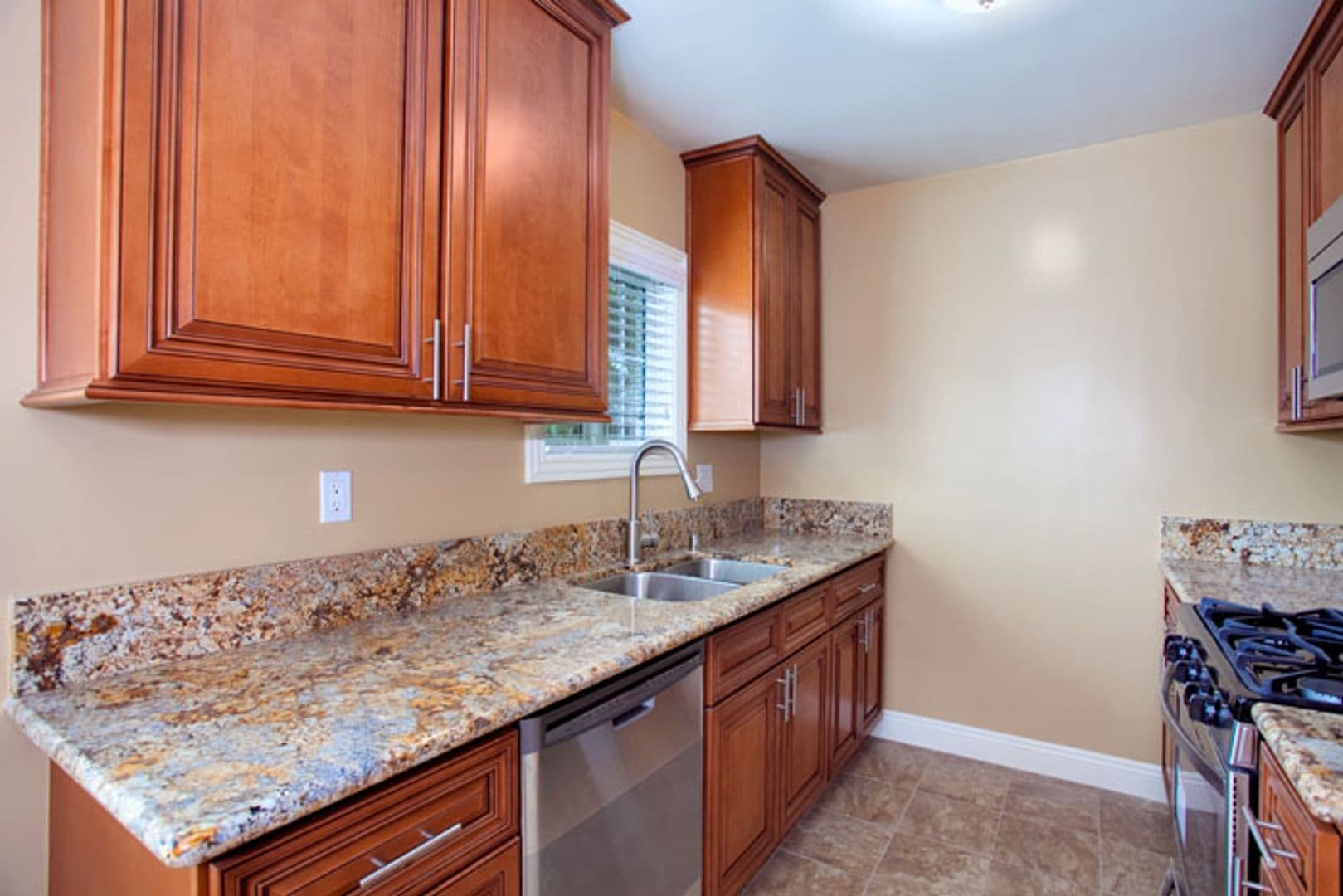 Monrovia Apartment: 415 E. Foothill Blvd.