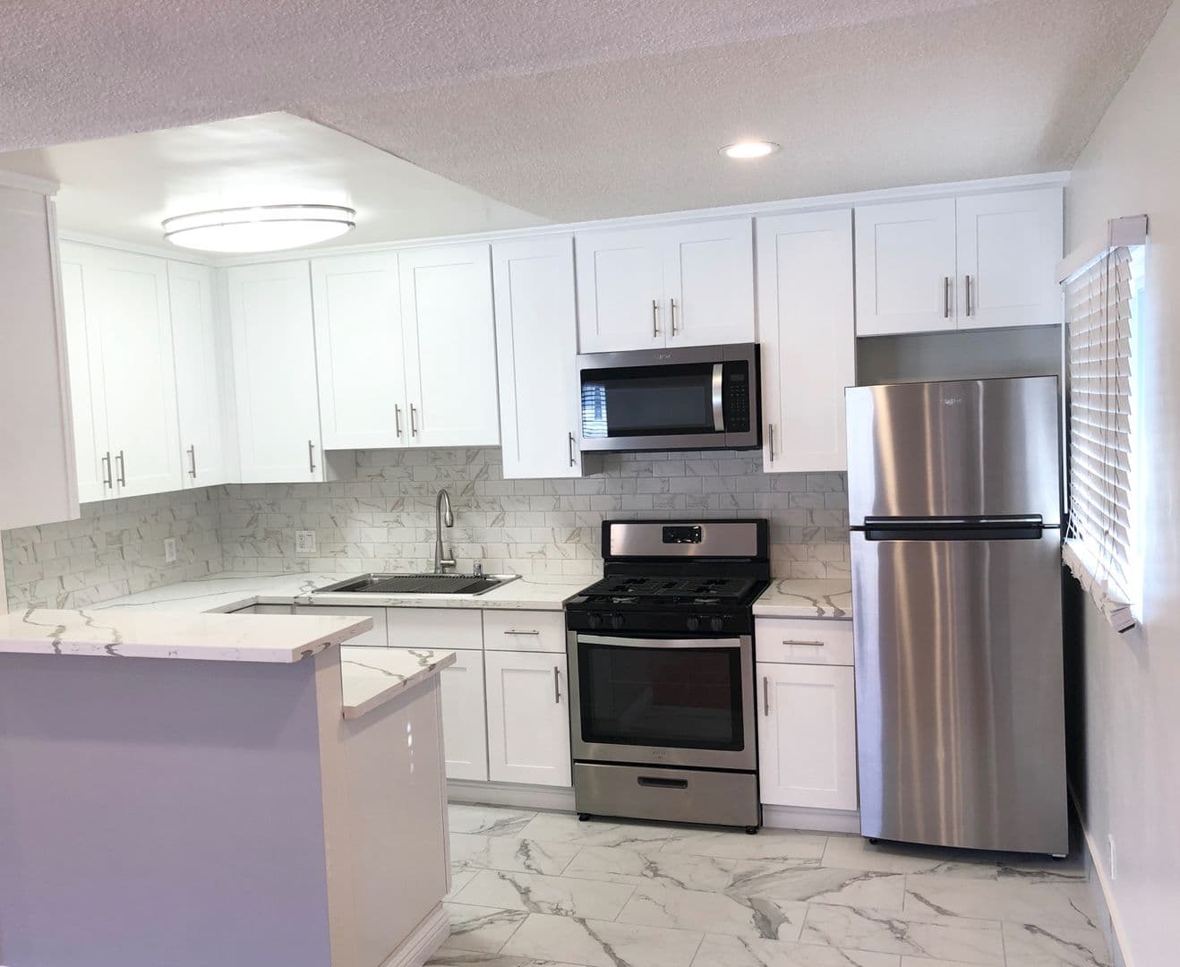Playa Del Rey Apartment: 6603 Vista Del Mar