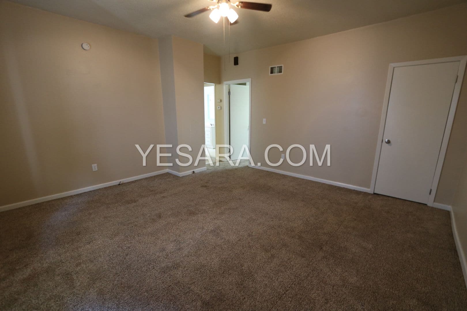 Burlington Apartment: 1021 N 6th St