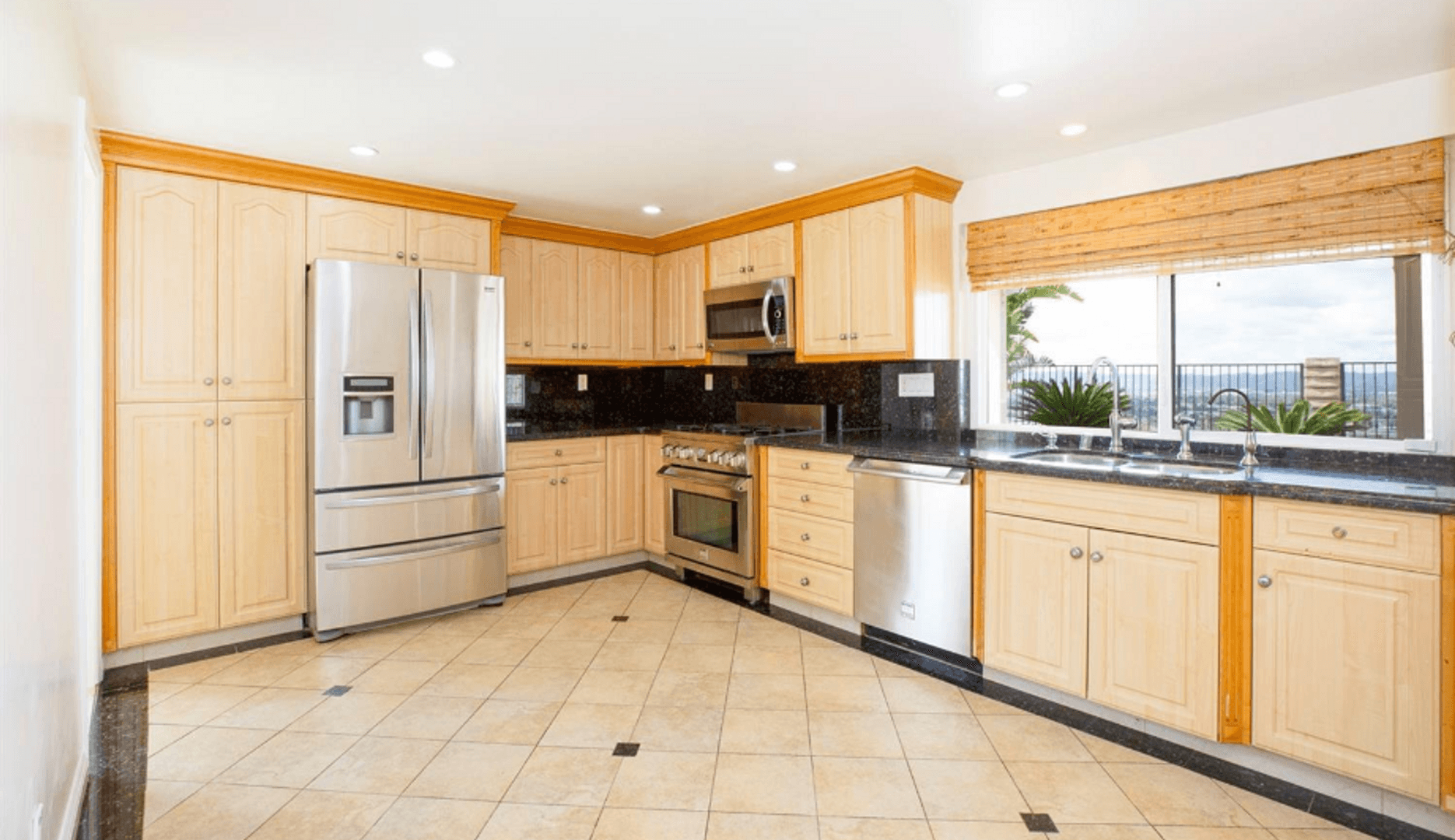 Burbank House: 2735 Joaquin Dr.