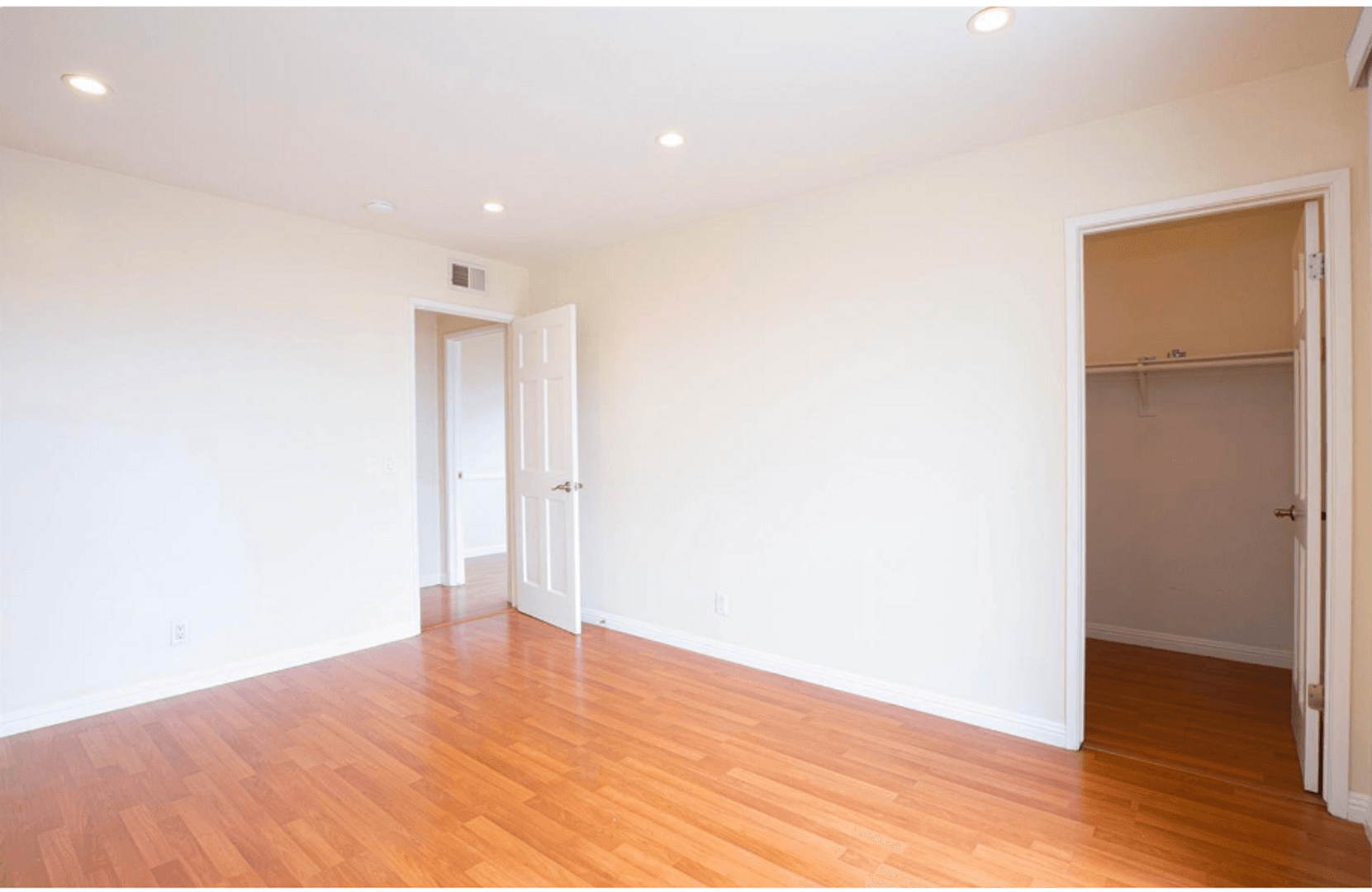 Burbank House: 2735 Joaquin Dr.
