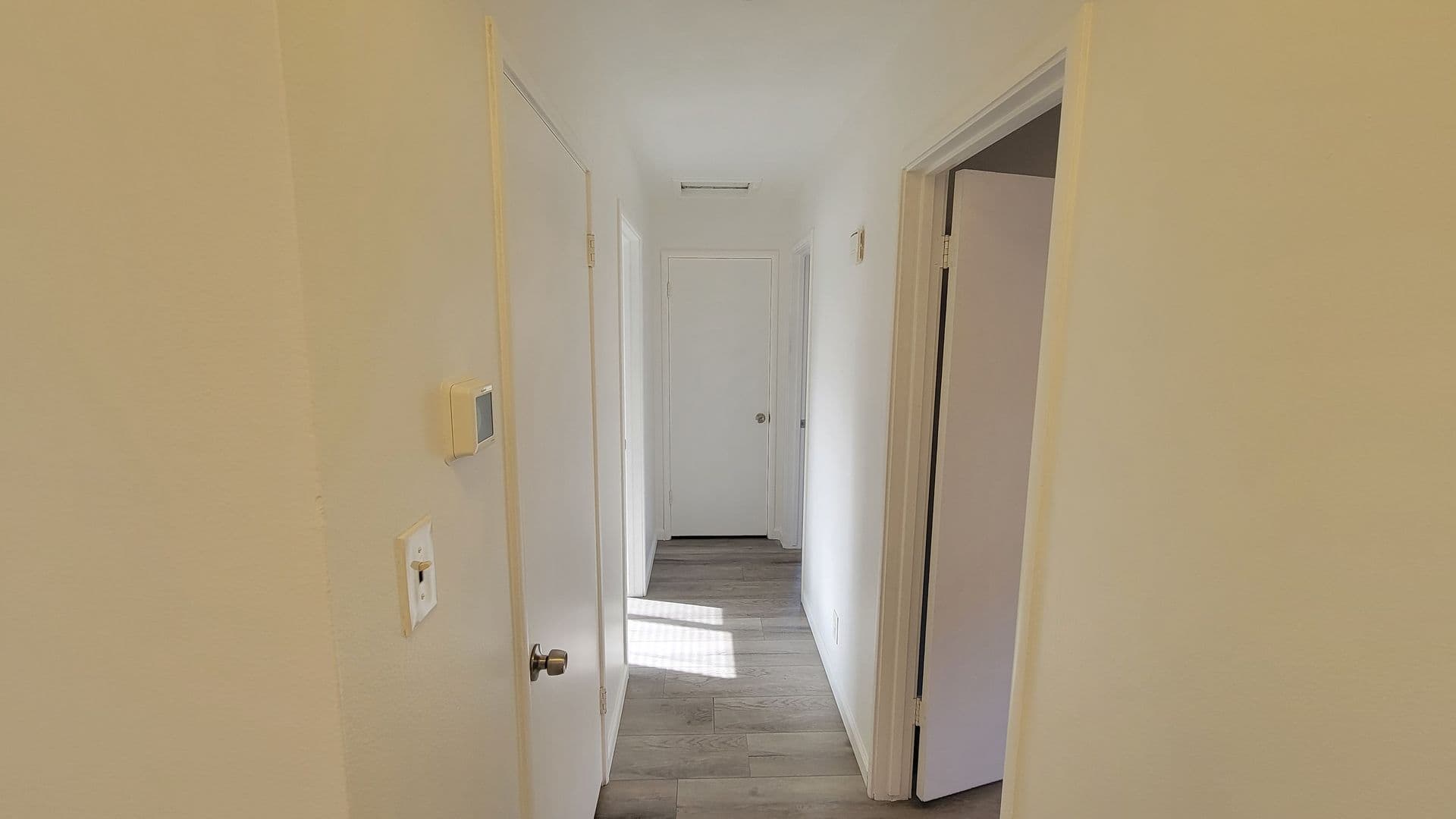 Modesto House: 1422 Kingsbury Avenue