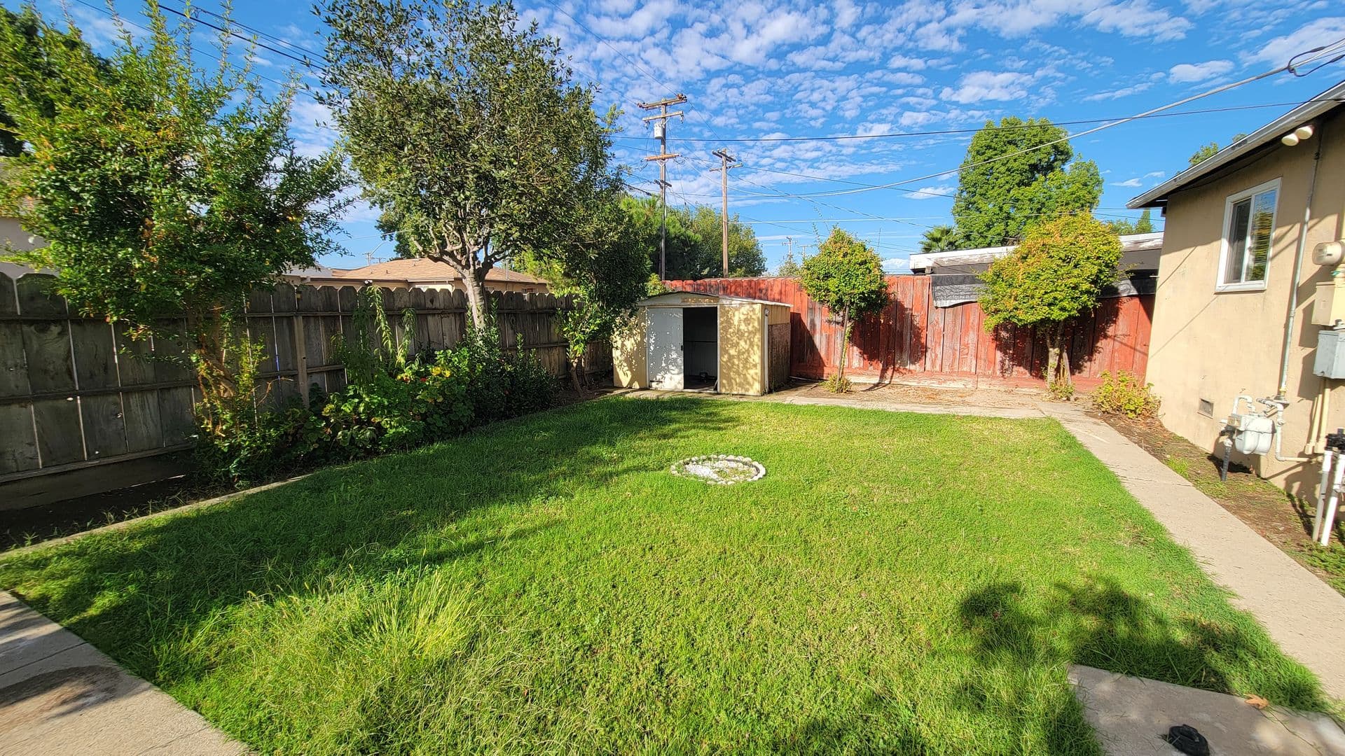 Modesto House: 1422 Kingsbury Avenue