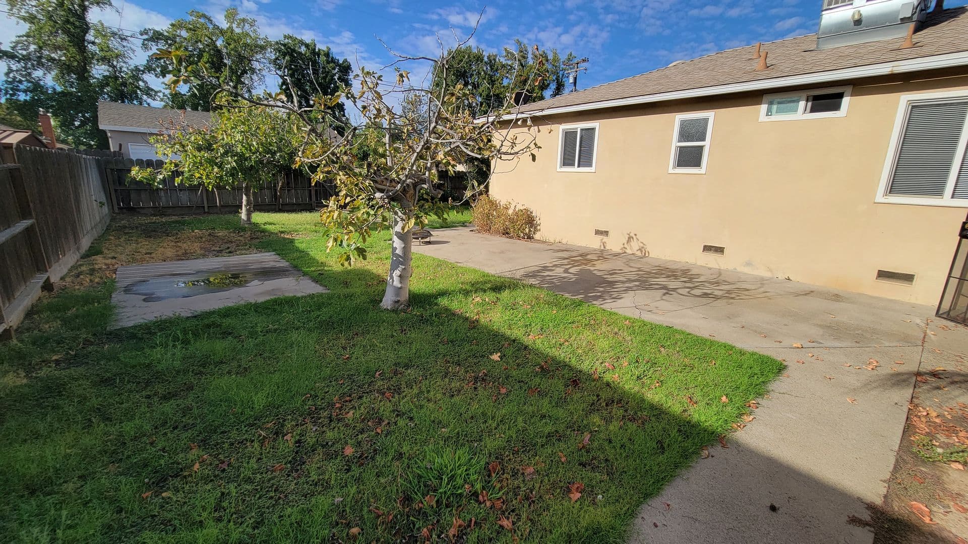 Modesto House: 1422 Kingsbury Avenue