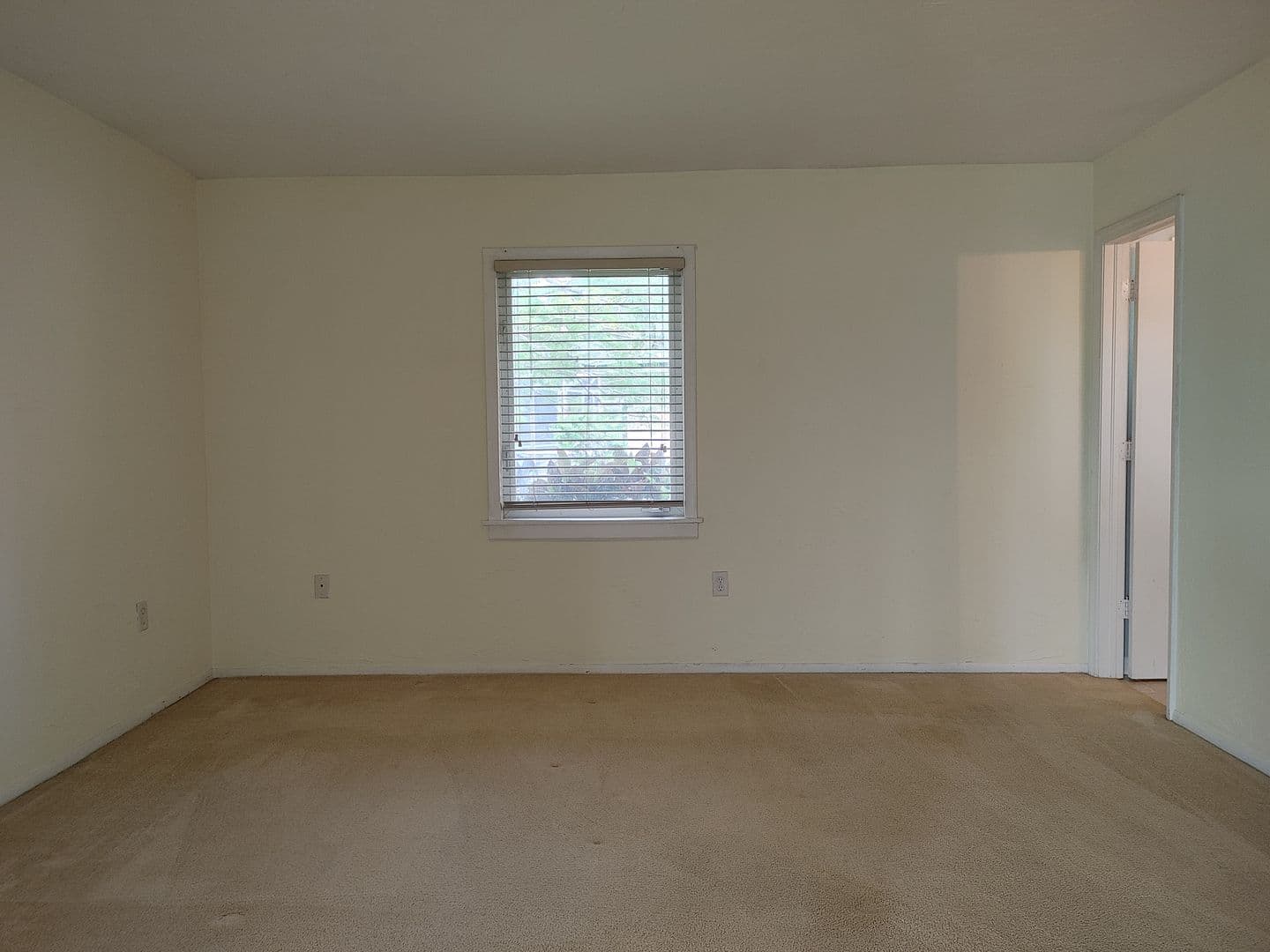 North Port House: 6498 Fabian Road,