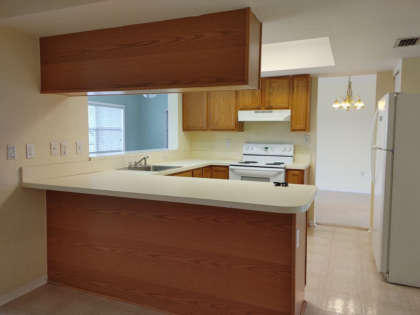 North Port House: 6498 Fabian Road,