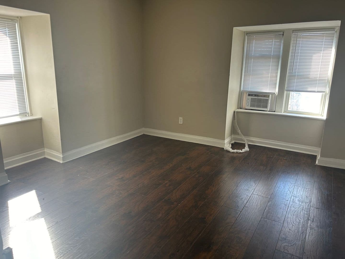 York Apartment: 301 N Queen Street