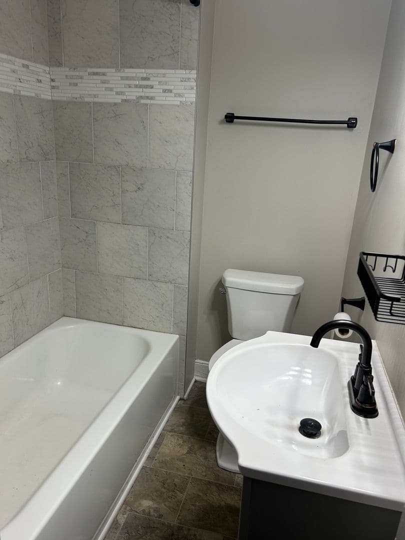 Spring Grove Apartment: 118 S Main Street