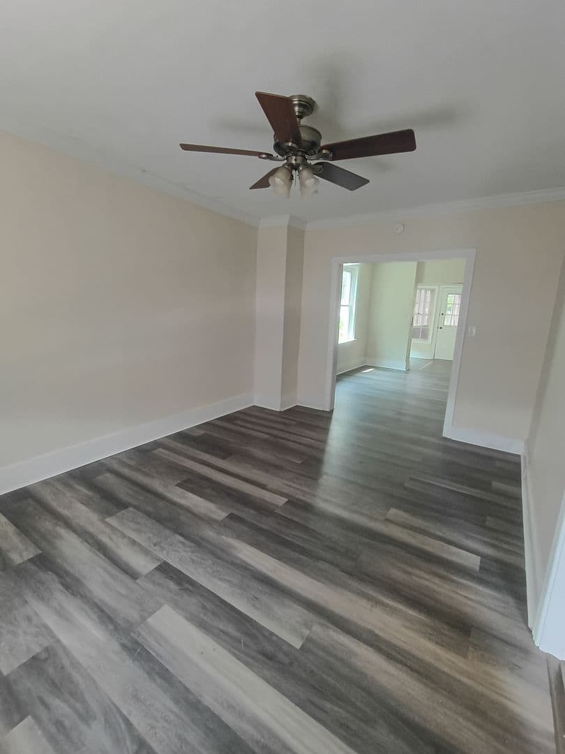 Camp Hill House: 211 E. Main Street