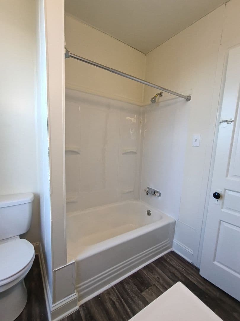 York Apartment: 659 Madison Ave