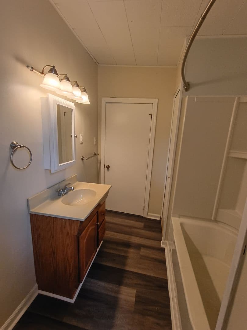 Camp Hill House: 211 E. Main Street