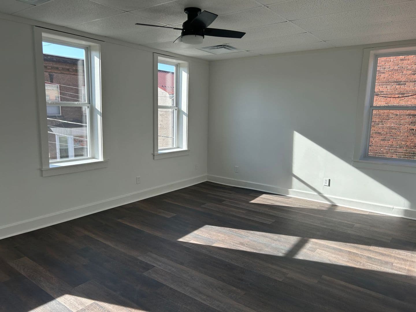 Newport Apartment: 112-114 Market Street