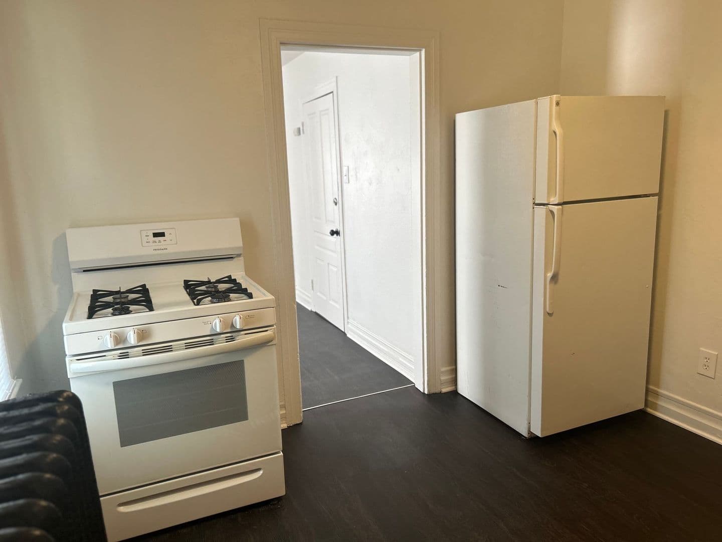 York Apartment: 301 N Queen Street