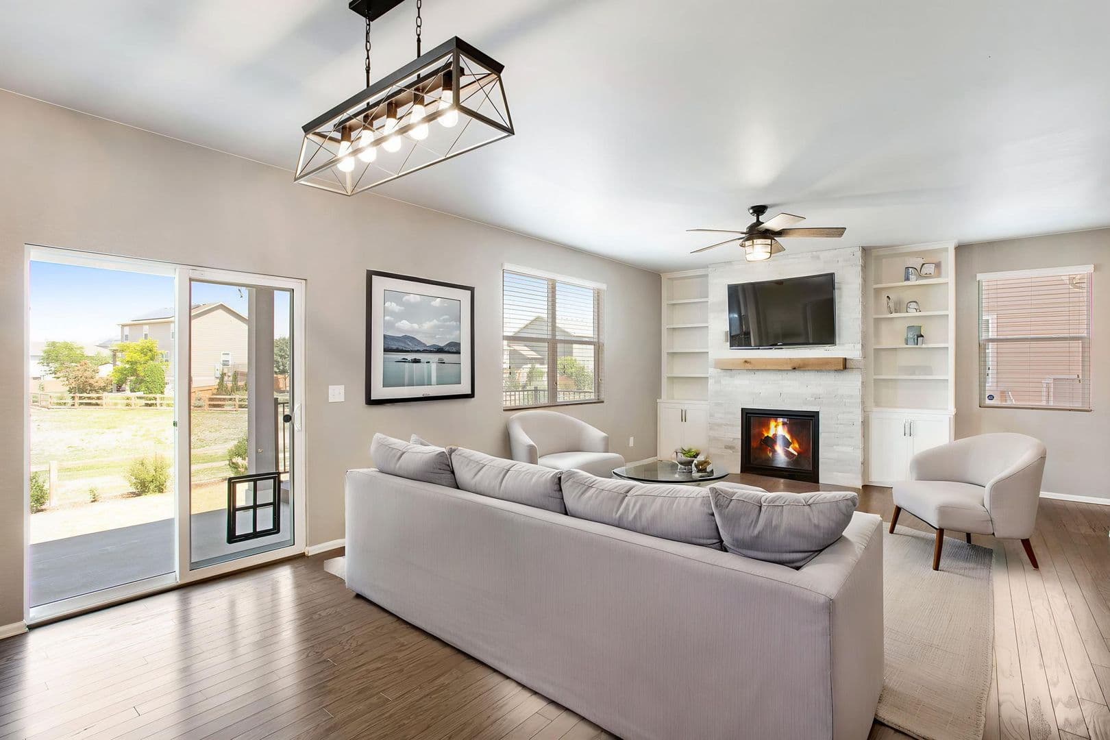 Windsor House: 912 Charlton Dr