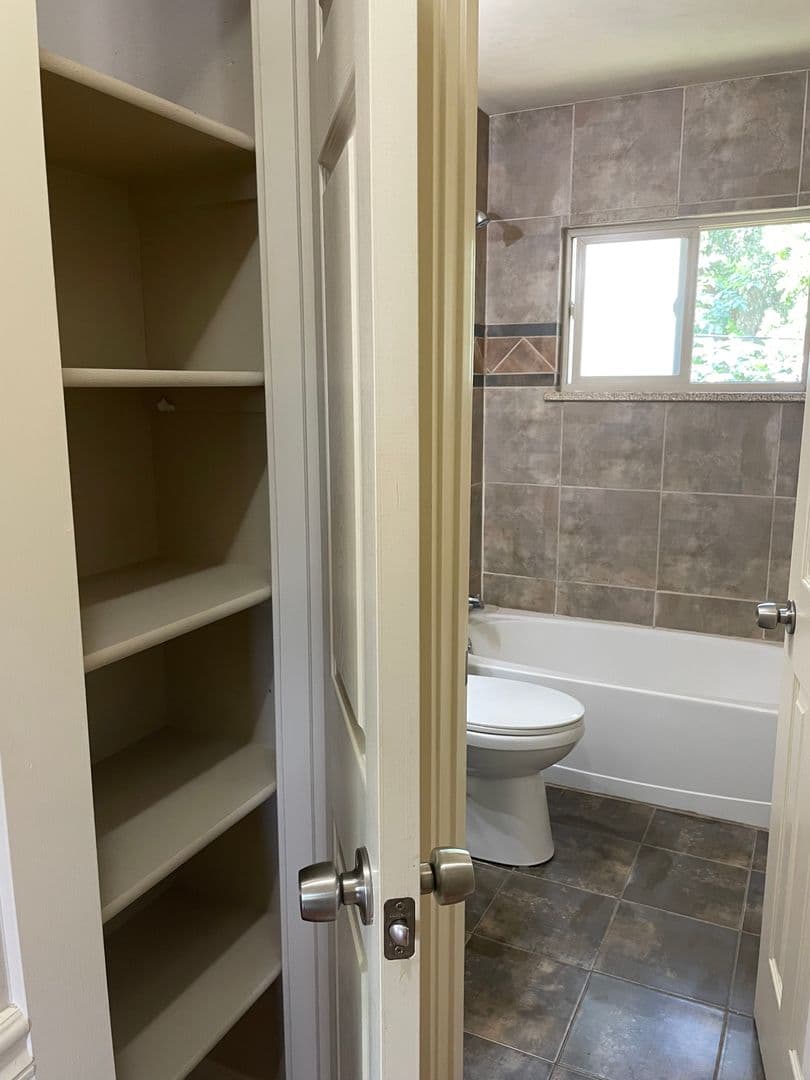 Fort Collins Apartment: 125 E Myrtle Street