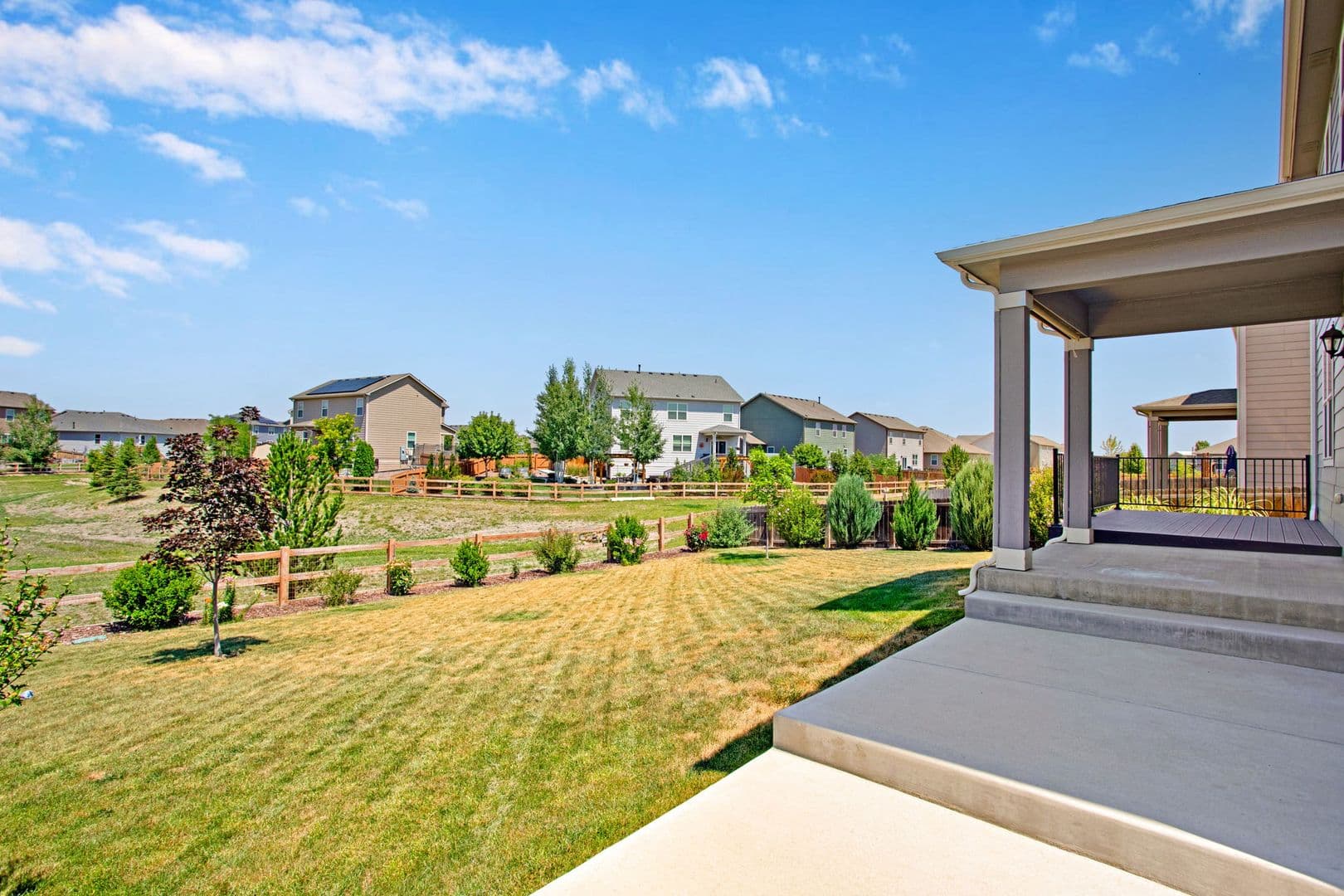 Windsor House: 912 Charlton Dr