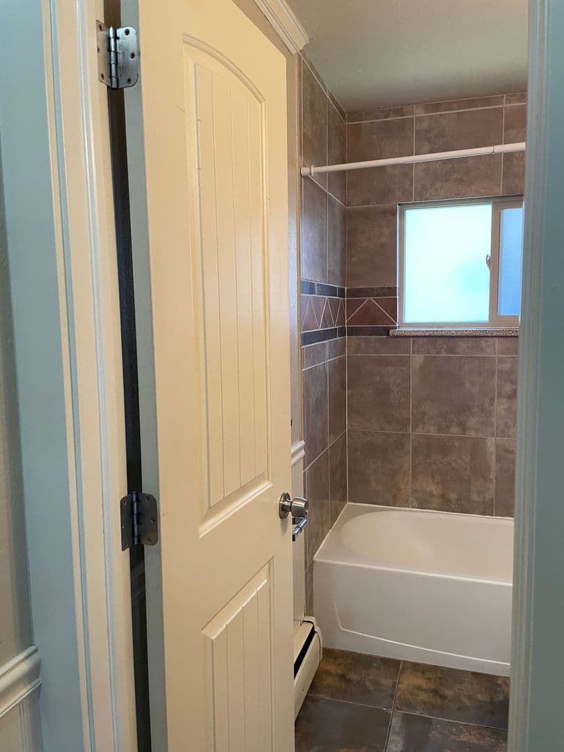 Fort Collins Apartment: 125 E Myrtle Street