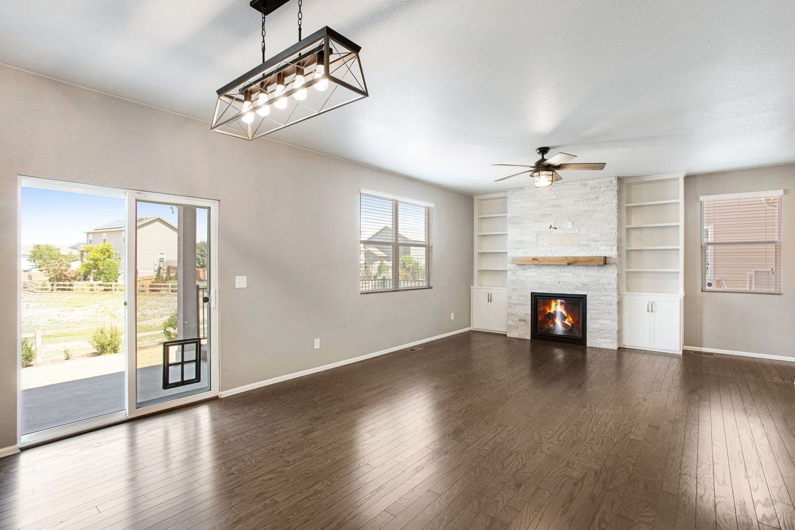 Windsor House: 912 Charlton Dr