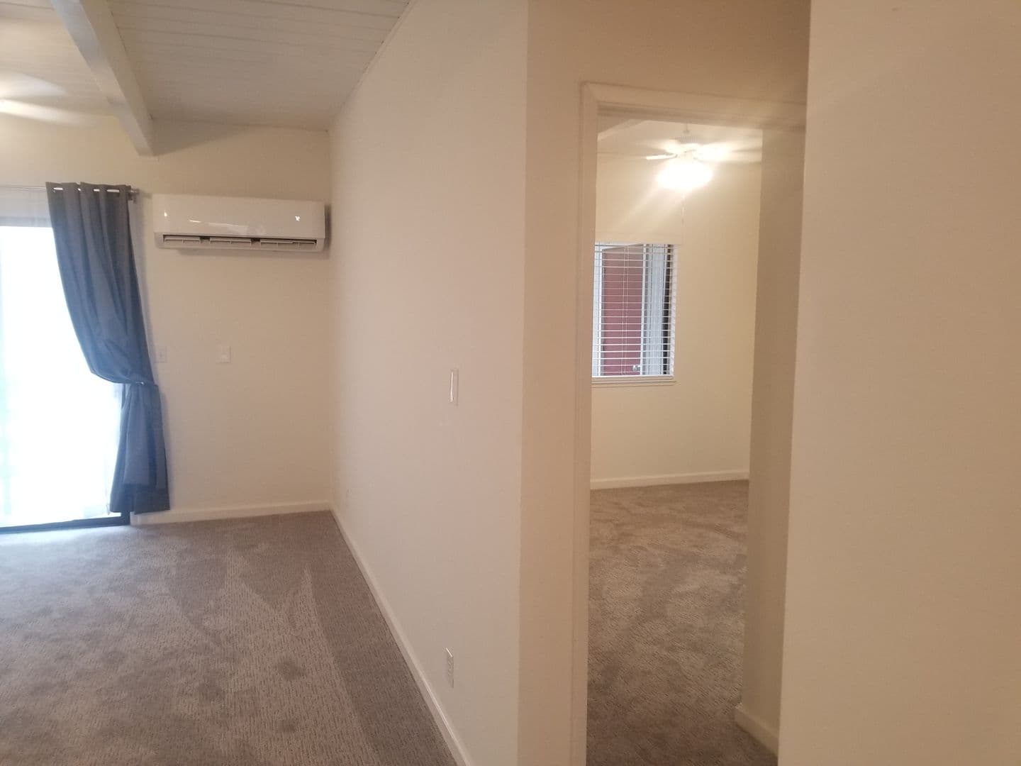 San Andreas Apartment: 342 E. St. Charles Street