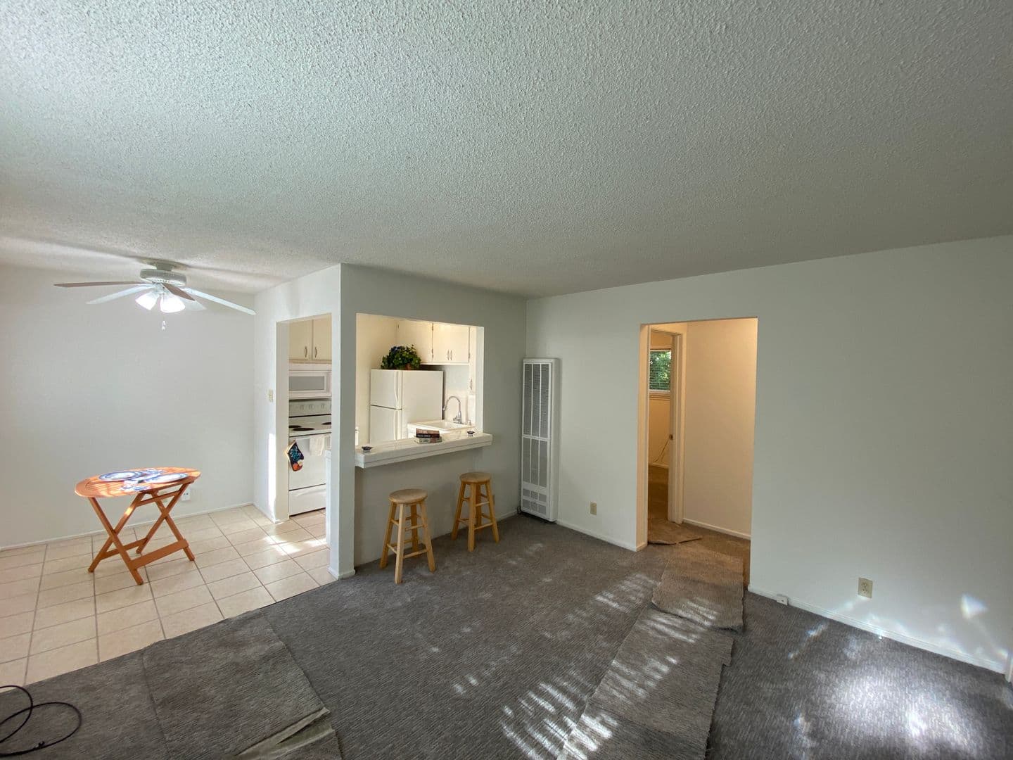 Sacramento Apartment: 614 17th Street