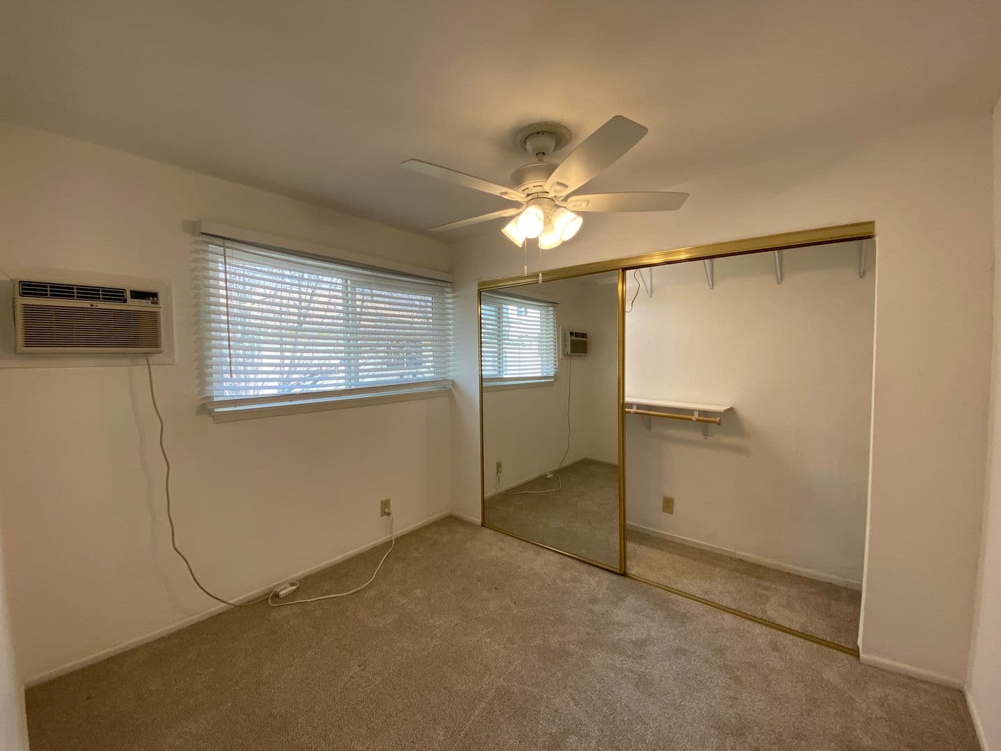 Sacramento Apartment: 616 17th Street