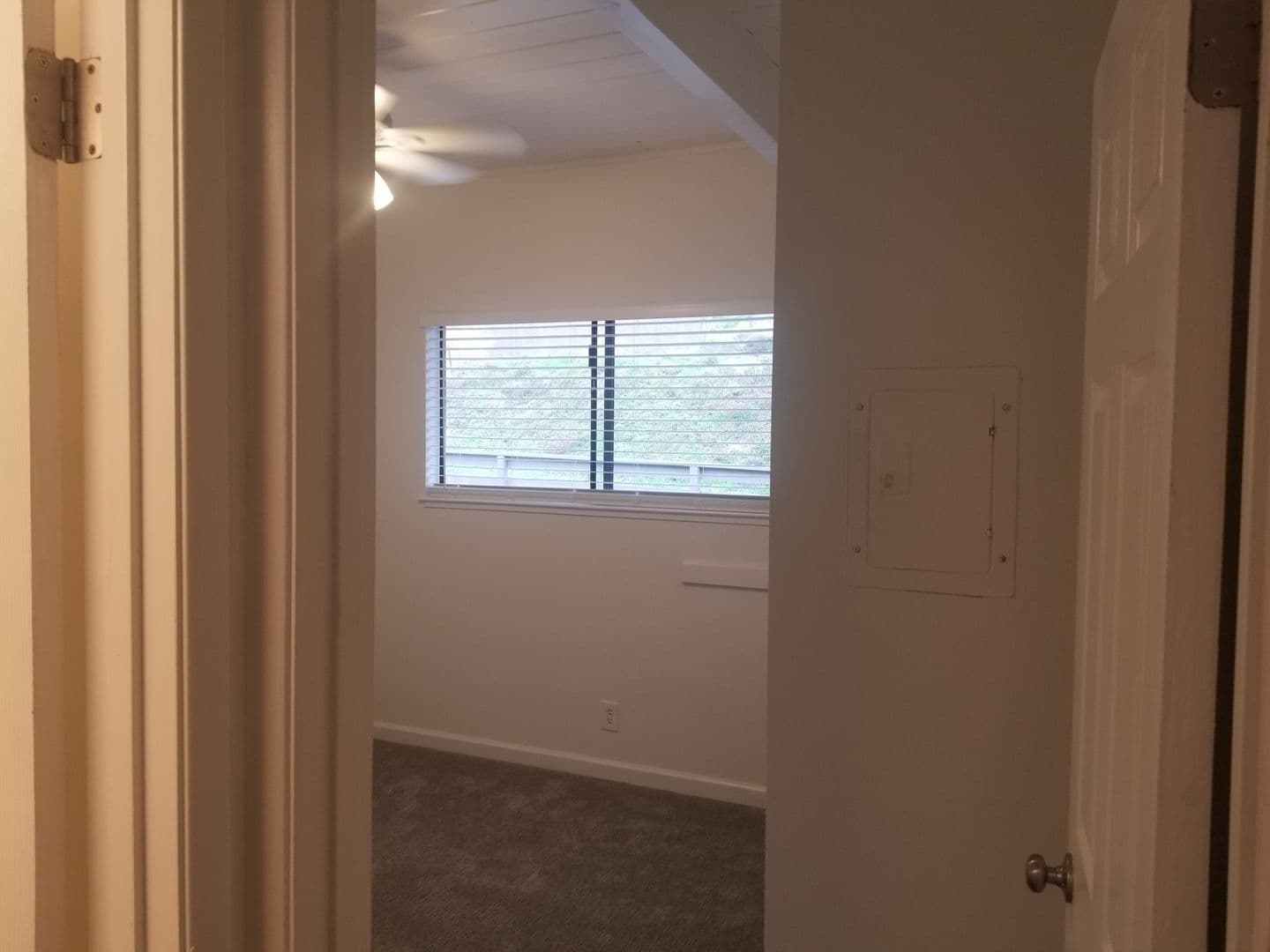 San Andreas Apartment: 342 E. St. Charles Street