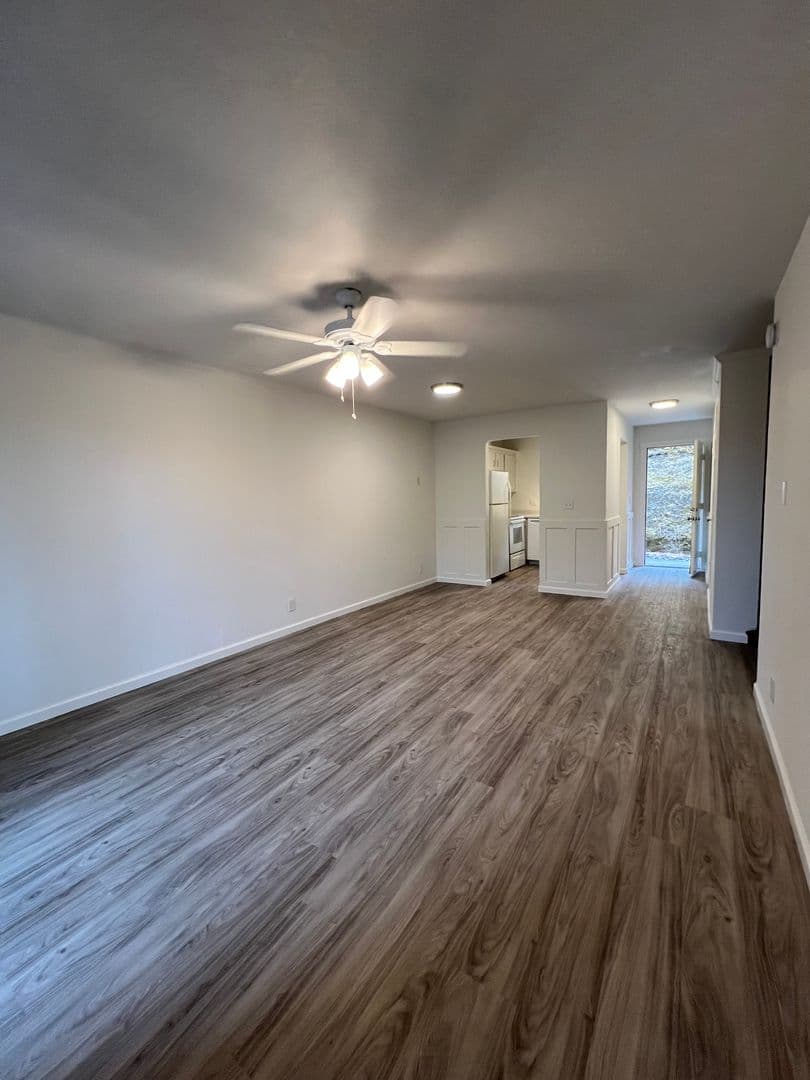 San Andreas Apartment: 342 E. St. Charles Street