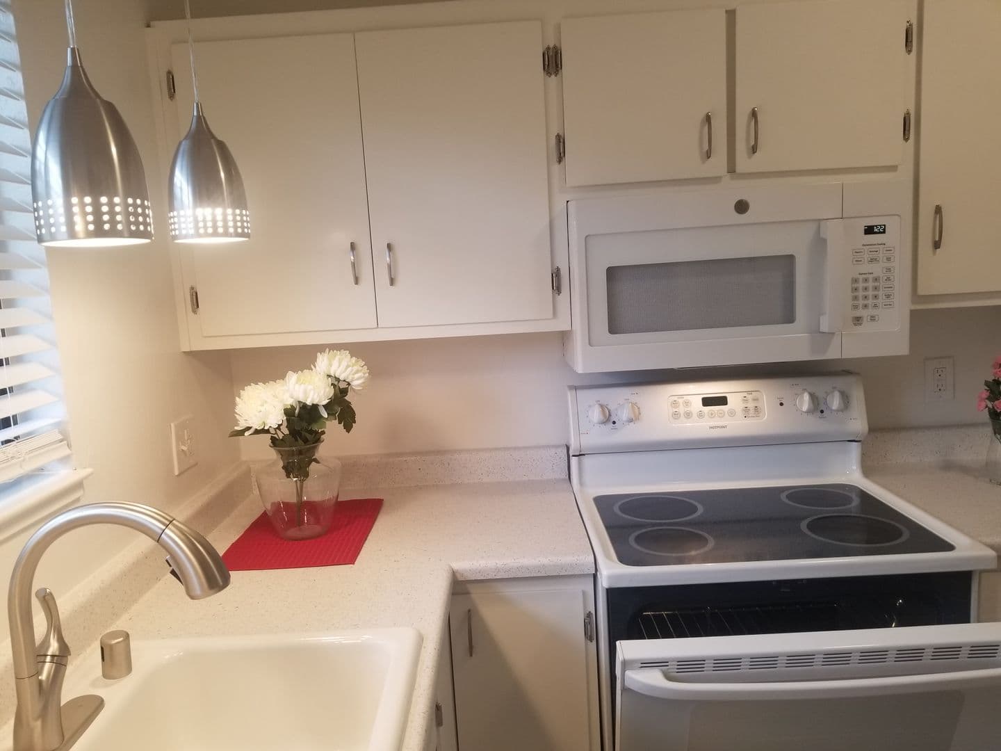 San Andreas Apartment: 342 E. St. Charles Street