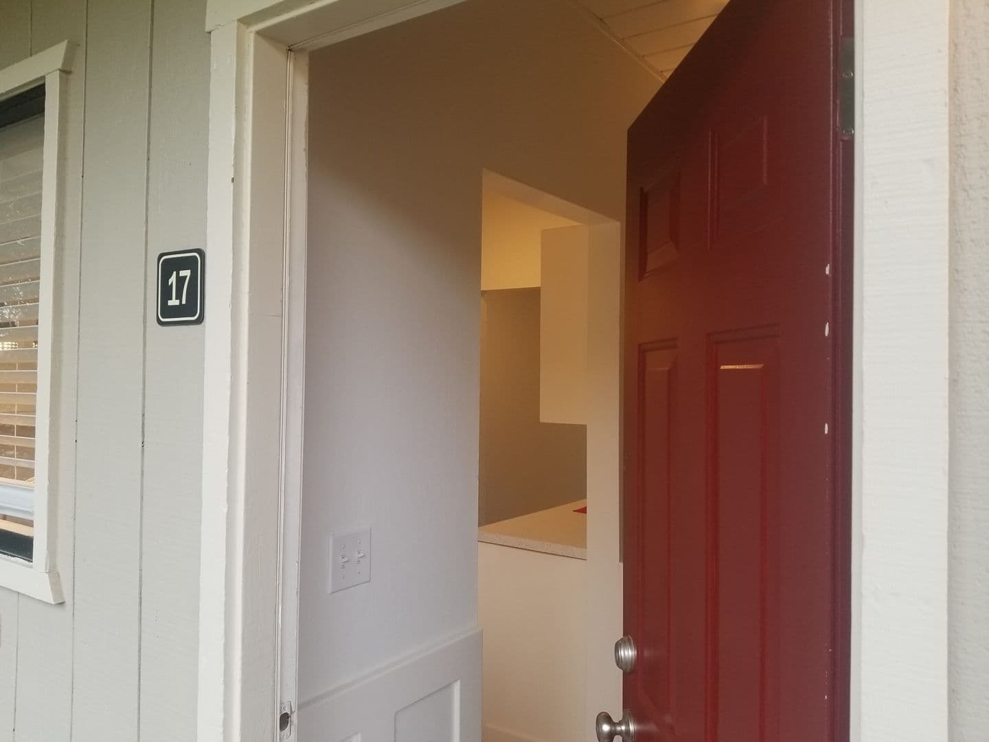 San Andreas Apartment: 342 E. St. Charles Street
