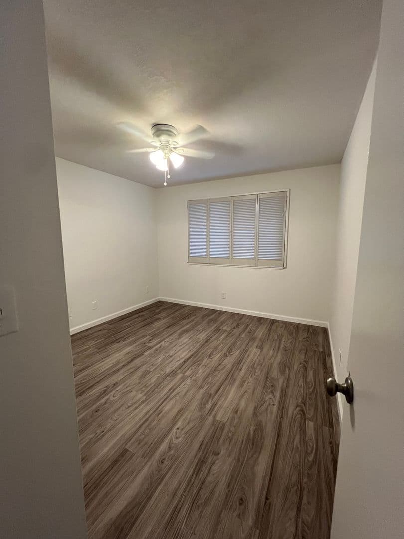 San Andreas Apartment: 342 E. St. Charles Street