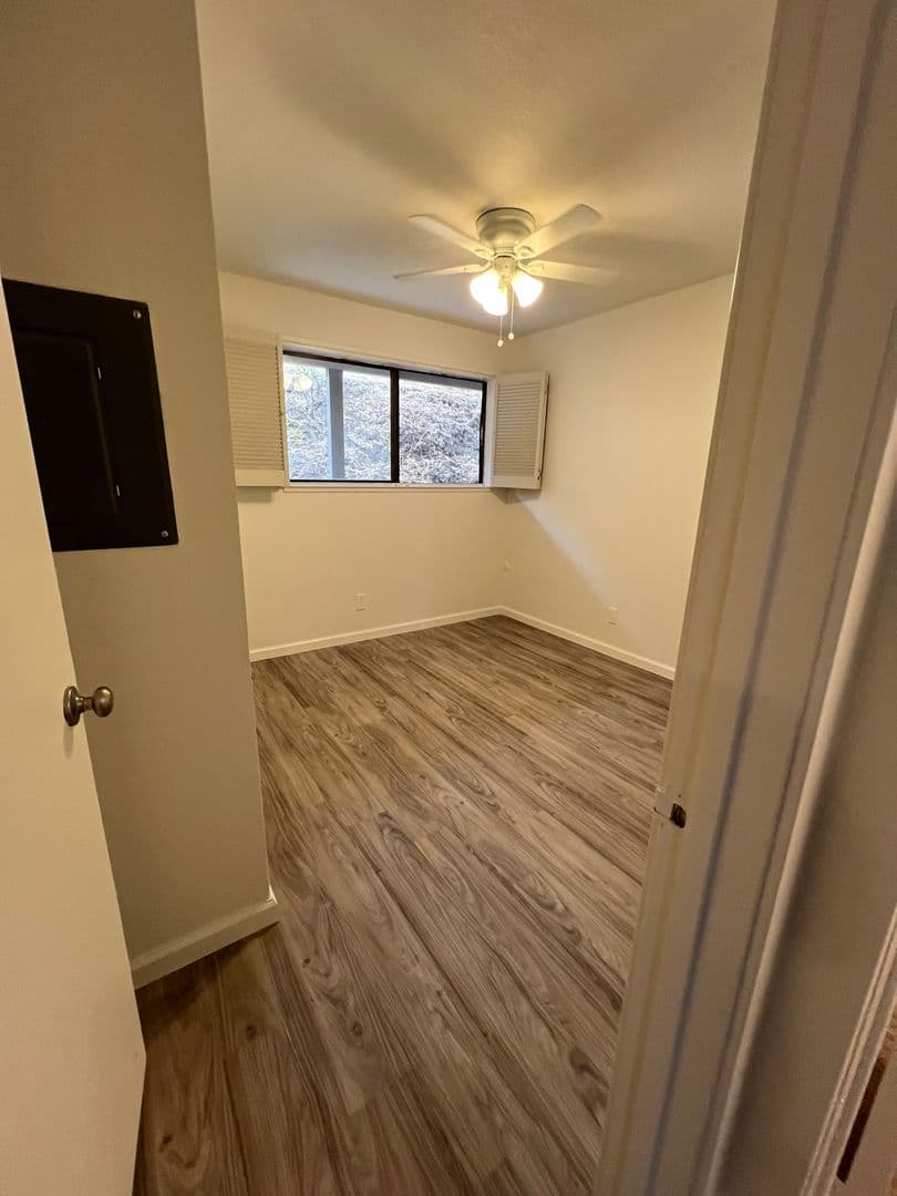 San Andreas Apartment: 342 E. St. Charles Street