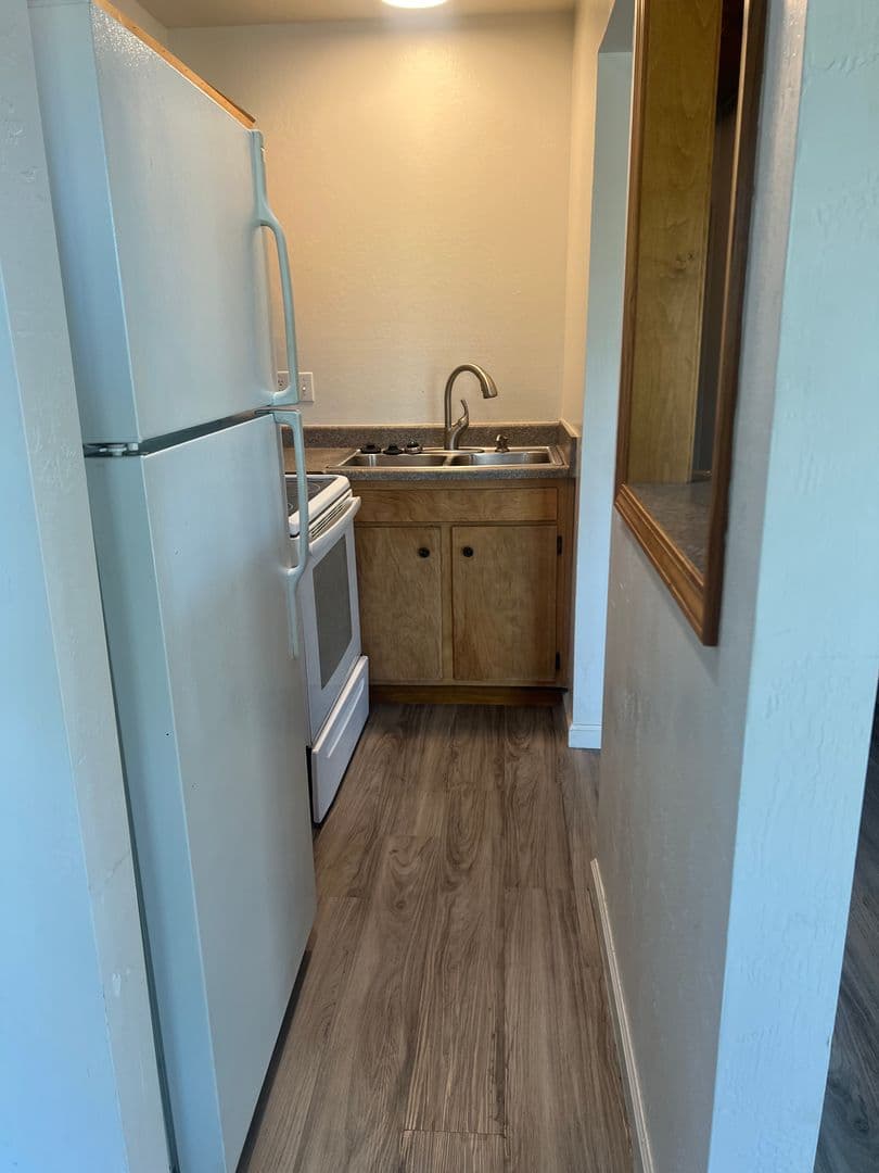 San Andreas Apartment: 342 E. St. Charles Street